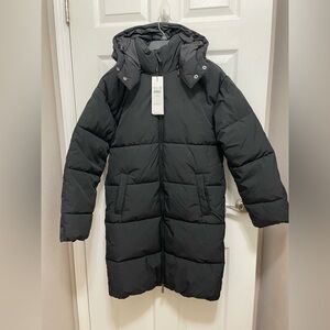 Calvin Klein Puffer Coat. Size XS, NWOT!